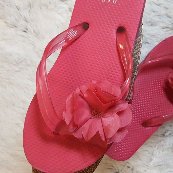GAP KIDS Flip Flops Hot Pink Peonies size 12-13 - Picture 9 of 13